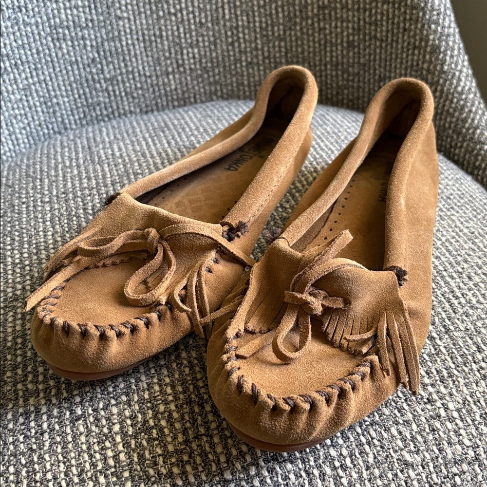 Minnetonka Tan Suede Moccasins